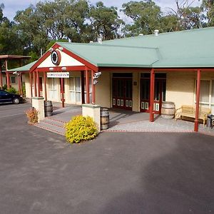 Sanctuary House Resort Motel